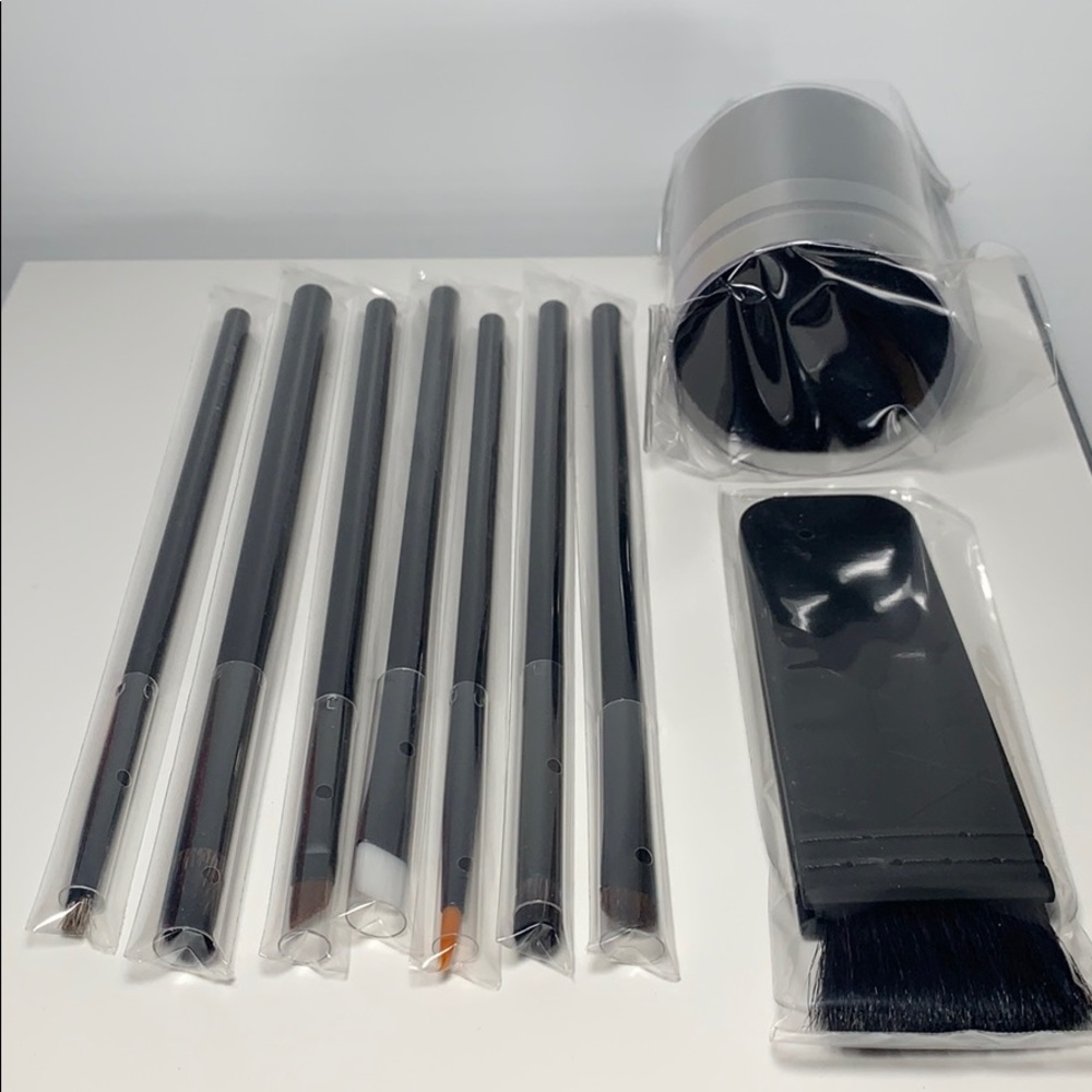 NARS Brush Belt & Brush Set W/Accessories
